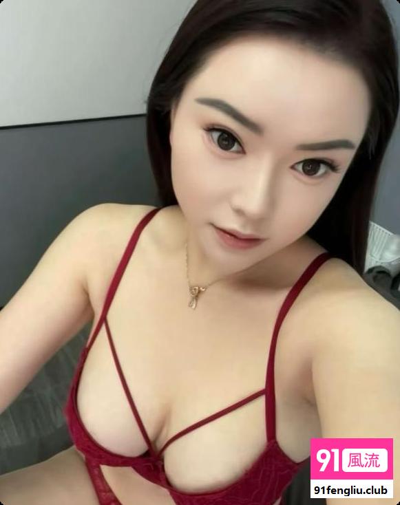 宝山大胸风骚女